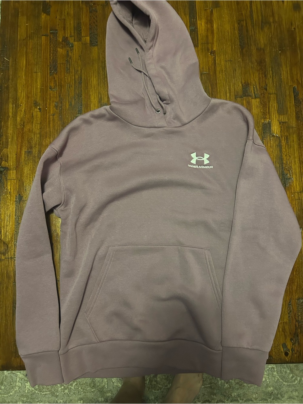 Under Armour Pullover Hoodie with Chest Logo New w tags